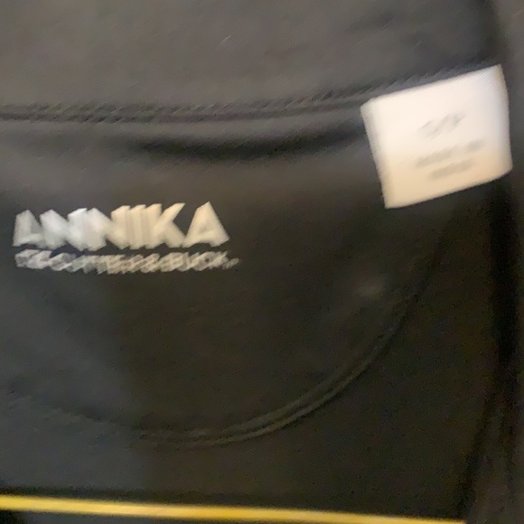 Annika by Cutter & Buck golf shirt - Picture 5 of 7